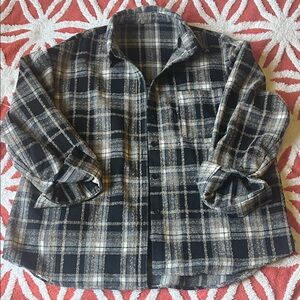 American Vintage Plaid Utility Jacket in Black and Cream